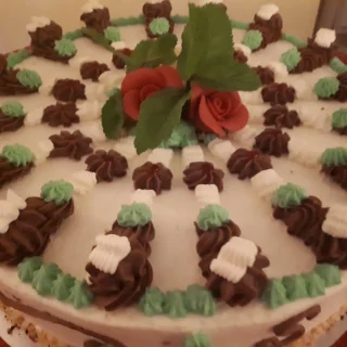 Buttercreme-Torte